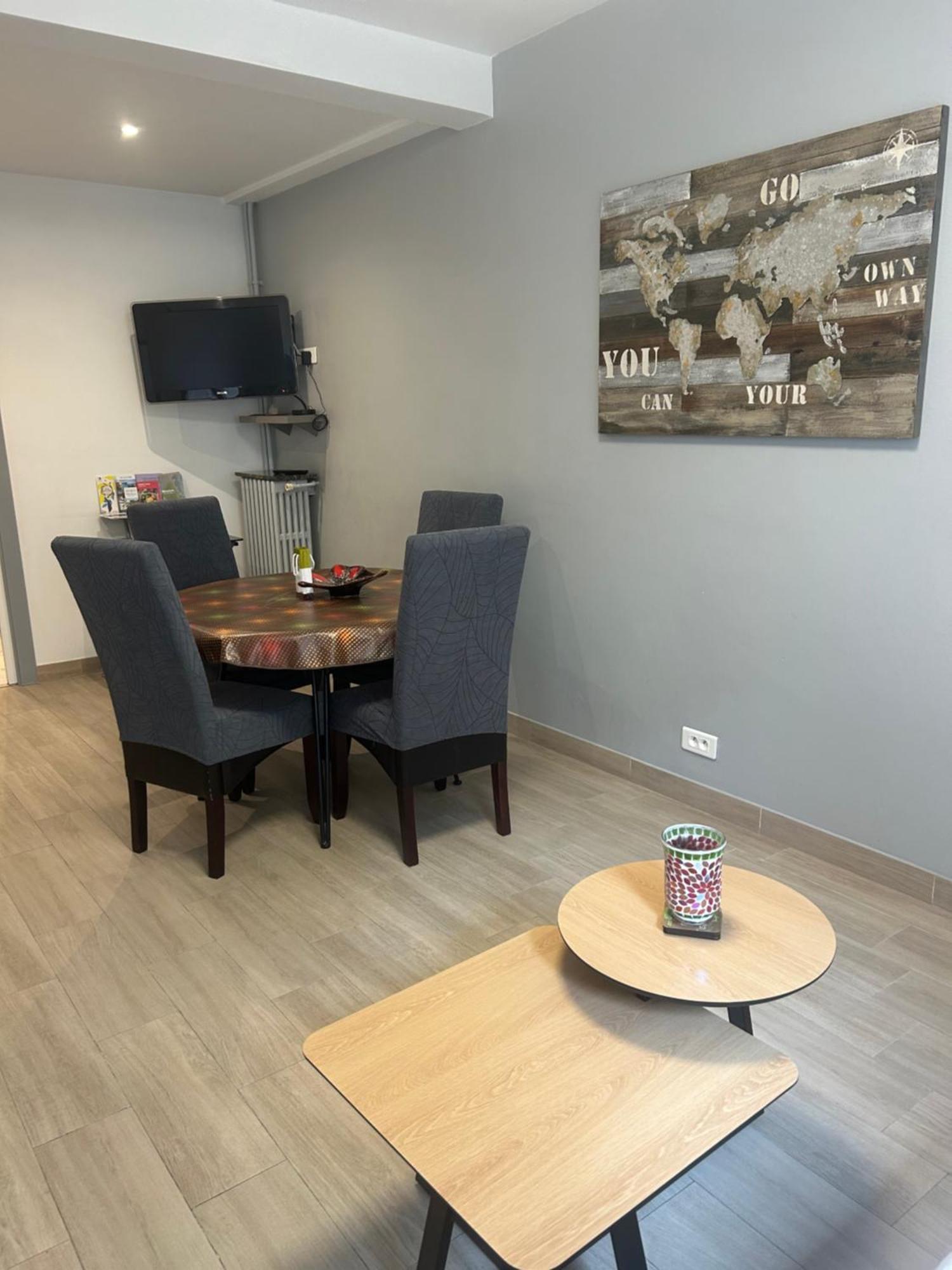 Location Saisonniere Apartment Menton Exterior photo