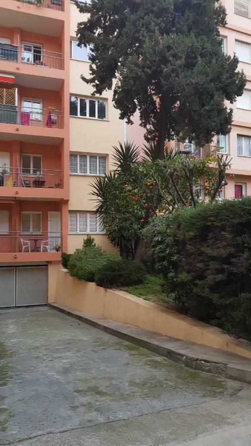 Location Saisonniere Apartment Menton Exterior photo